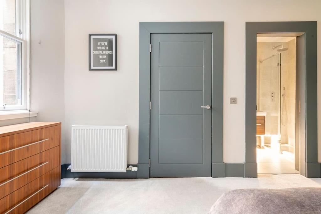 Апартаменты Immaculate 3 Bed With Private Entrance In Inverleith